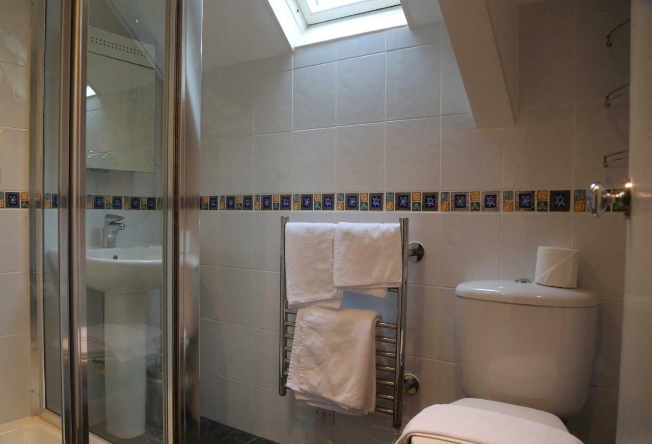 Penryn House Hotel พอลเพอร์โร ภายนอก รูปภาพ