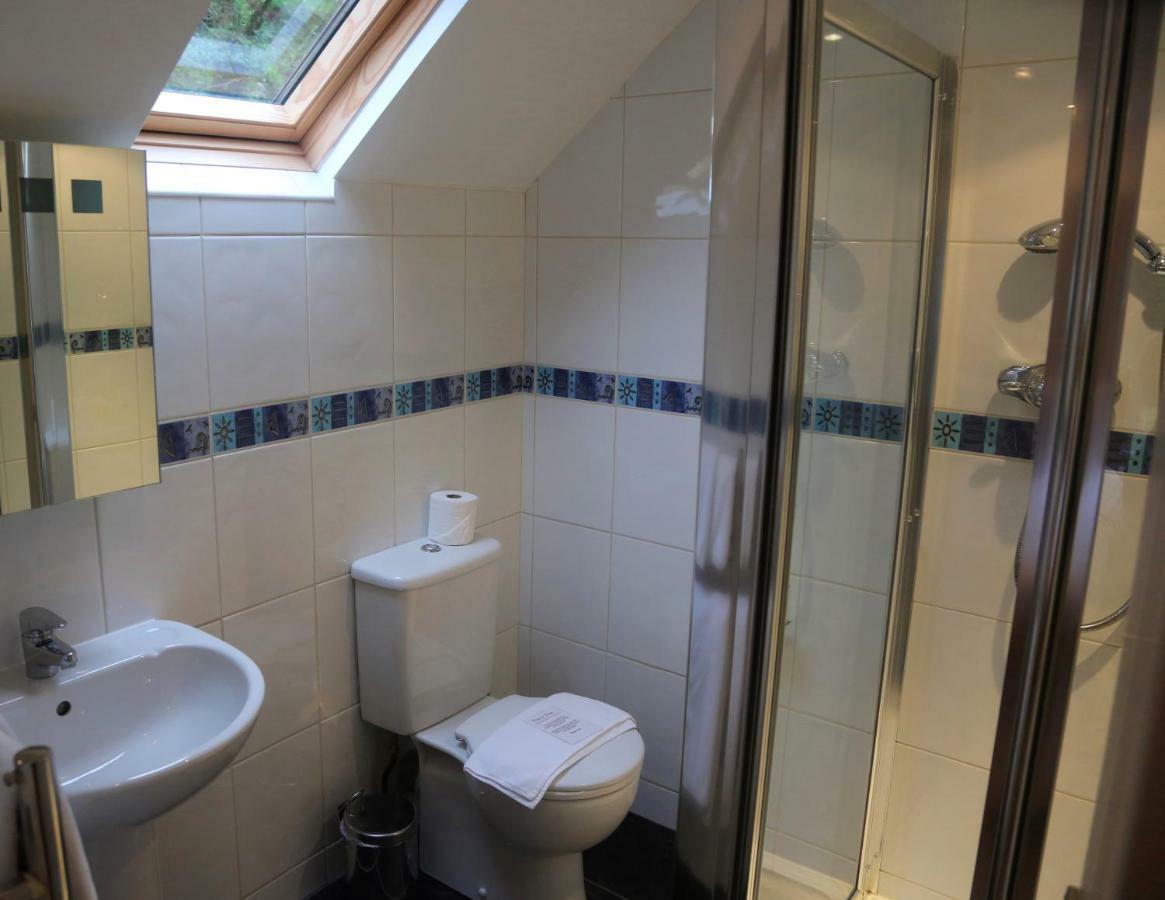 Penryn House Hotel พอลเพอร์โร ภายนอก รูปภาพ